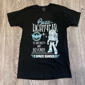 Disney Pixar Buzz Lightyear Medium Shirt